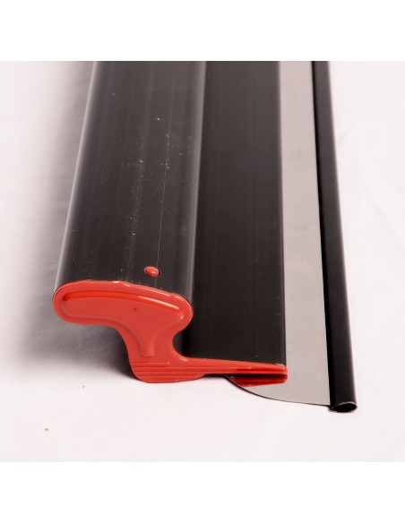 Gletiera profesionala din plastic ergonomic cu lama de 0.3mm